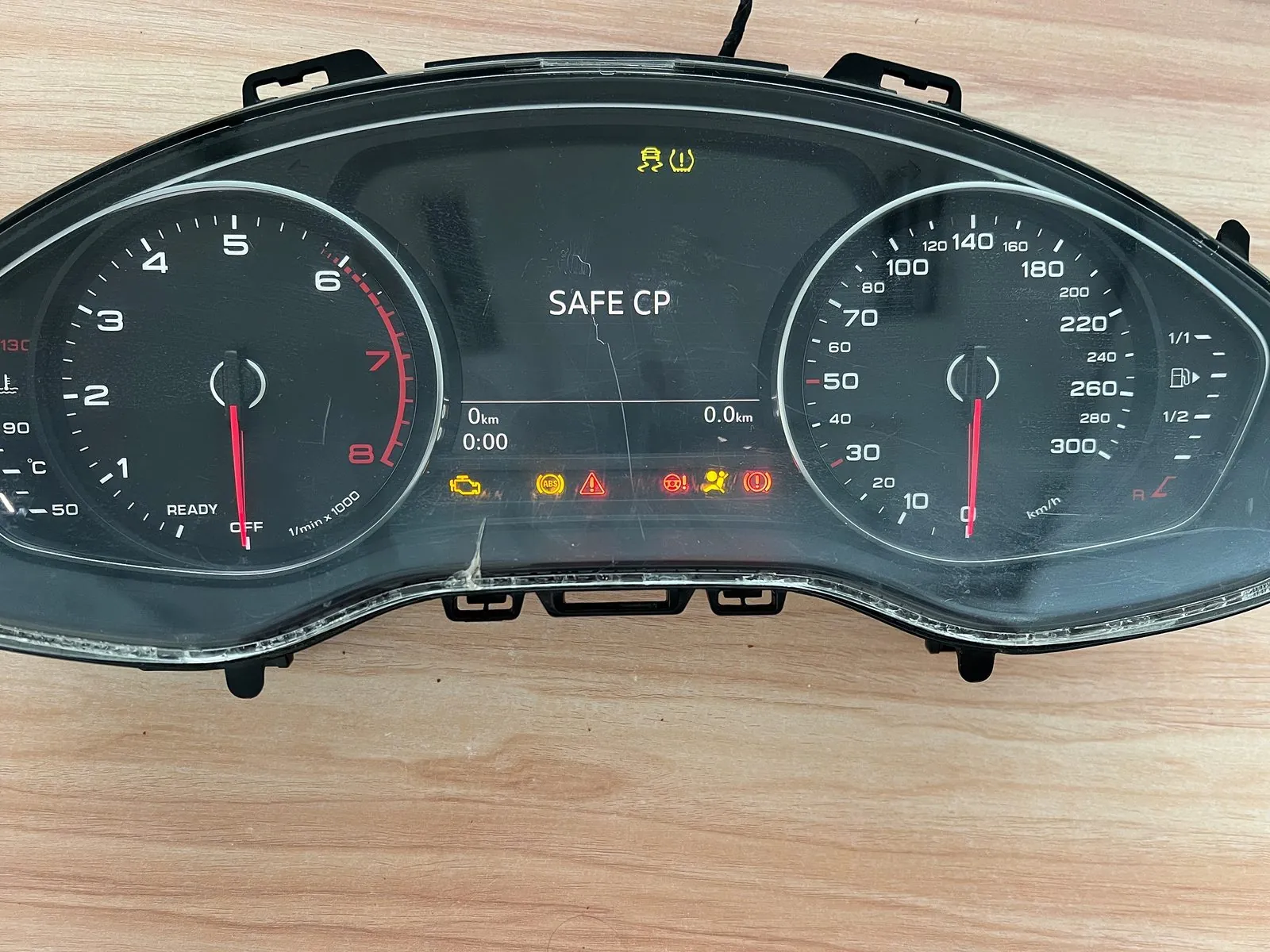 8WD 920 770 A — Cuadro analógico con pantalla a color para A4L (fabricación china), 0 km